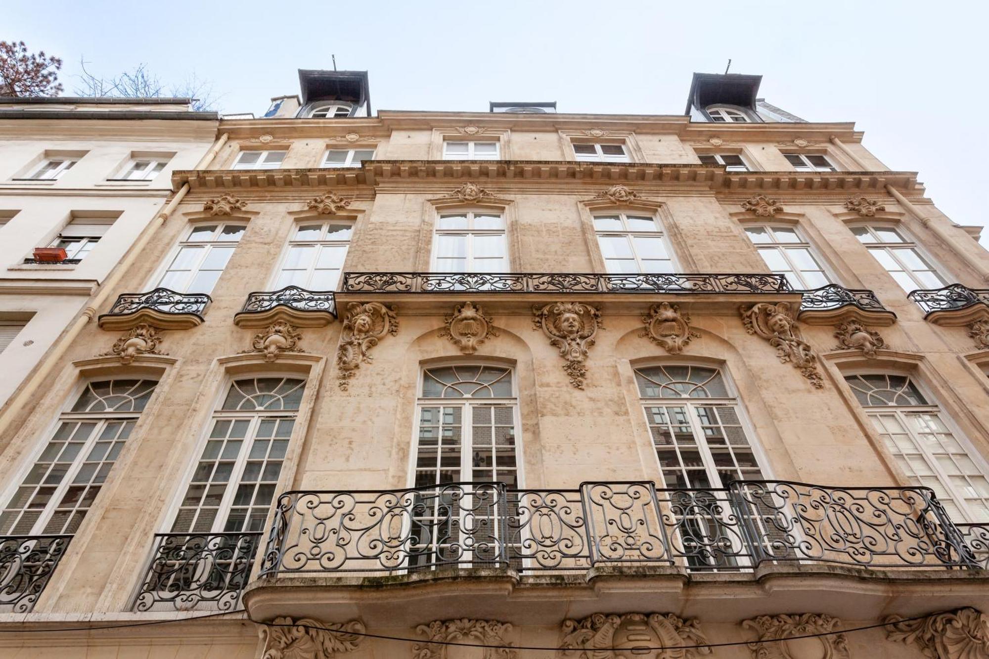 Au Coeur De Paris - Appartement Historique De Madame Du Barry Екстериор снимка