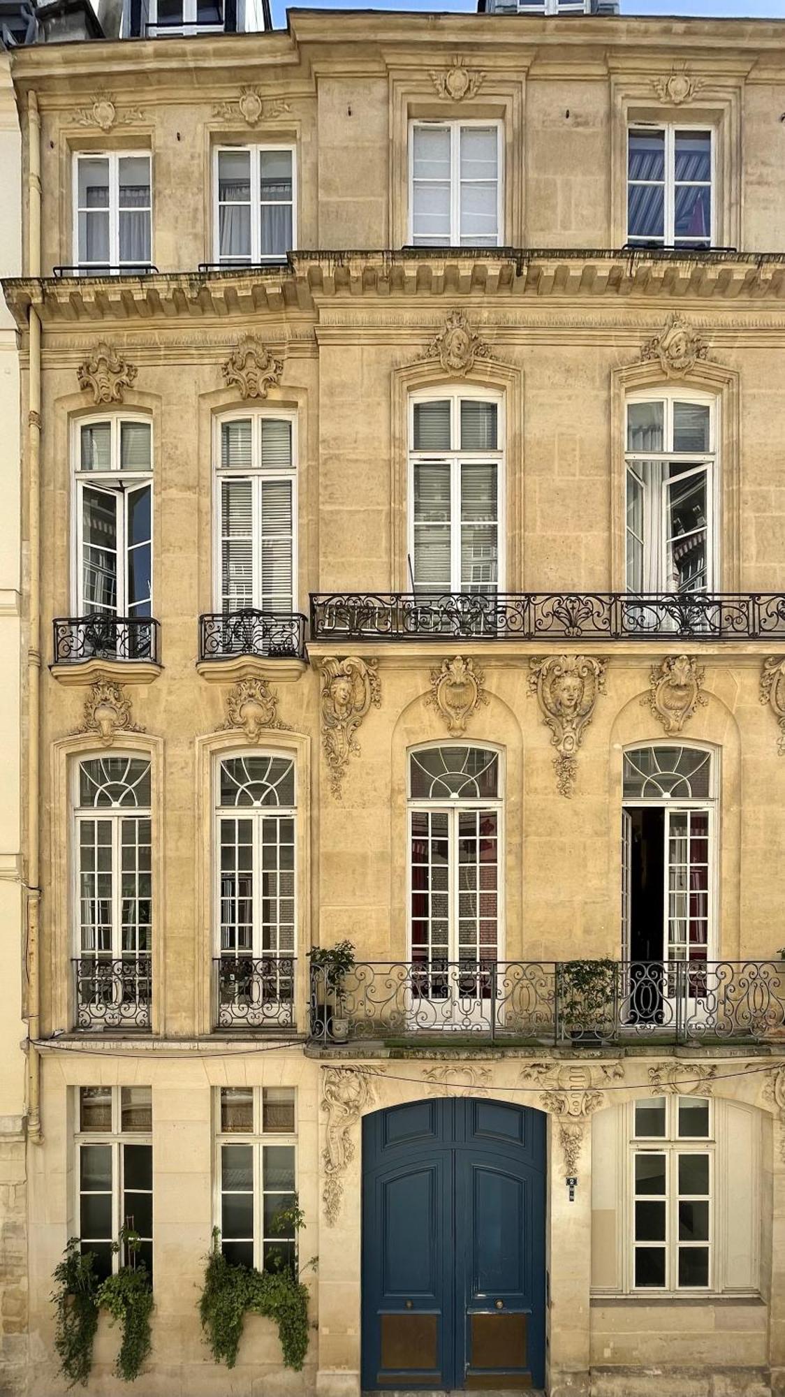 Au Coeur De Paris - Appartement Historique De Madame Du Barry Екстериор снимка